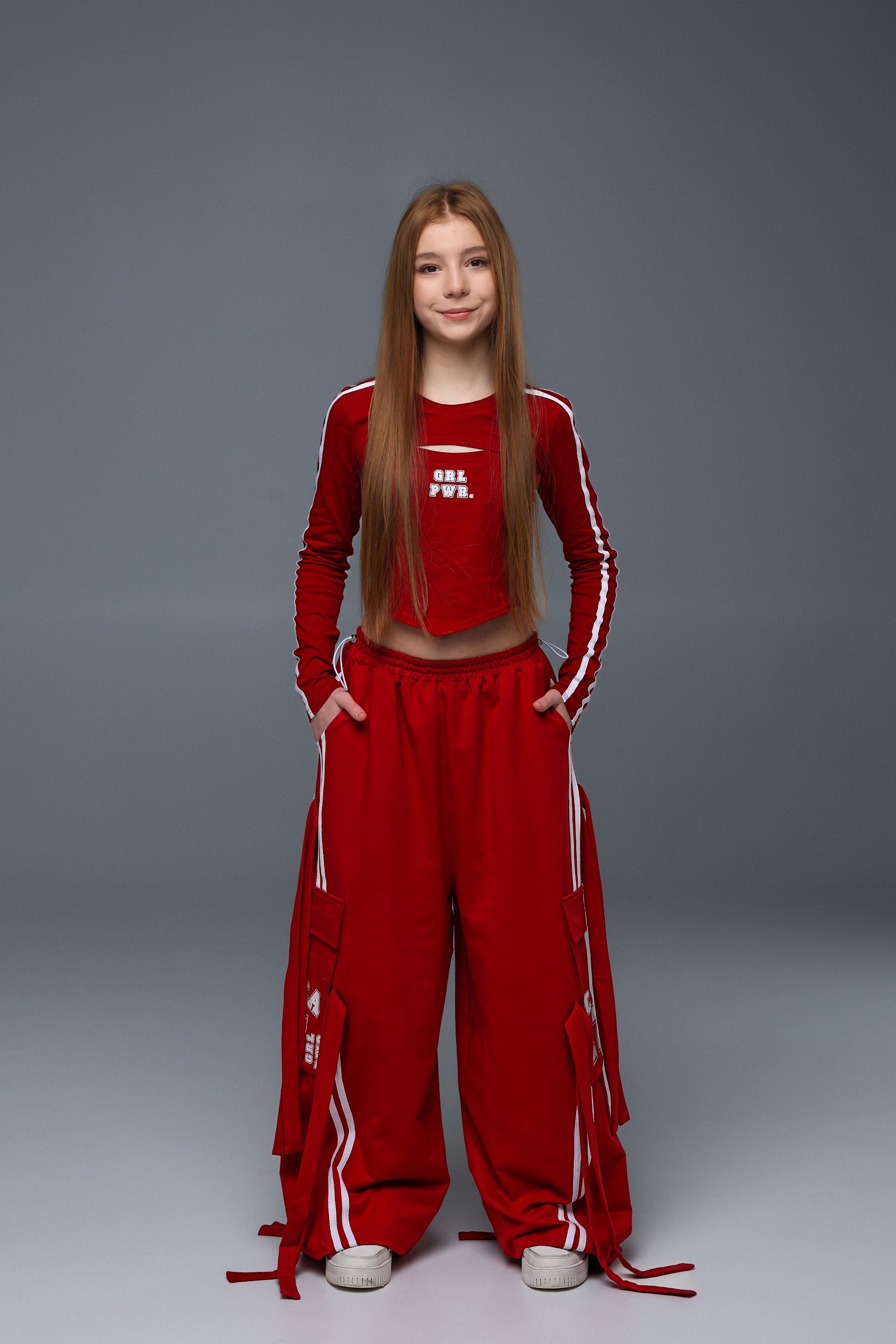 Костюм зі штанами карго CHU STAGE CHICA червоний