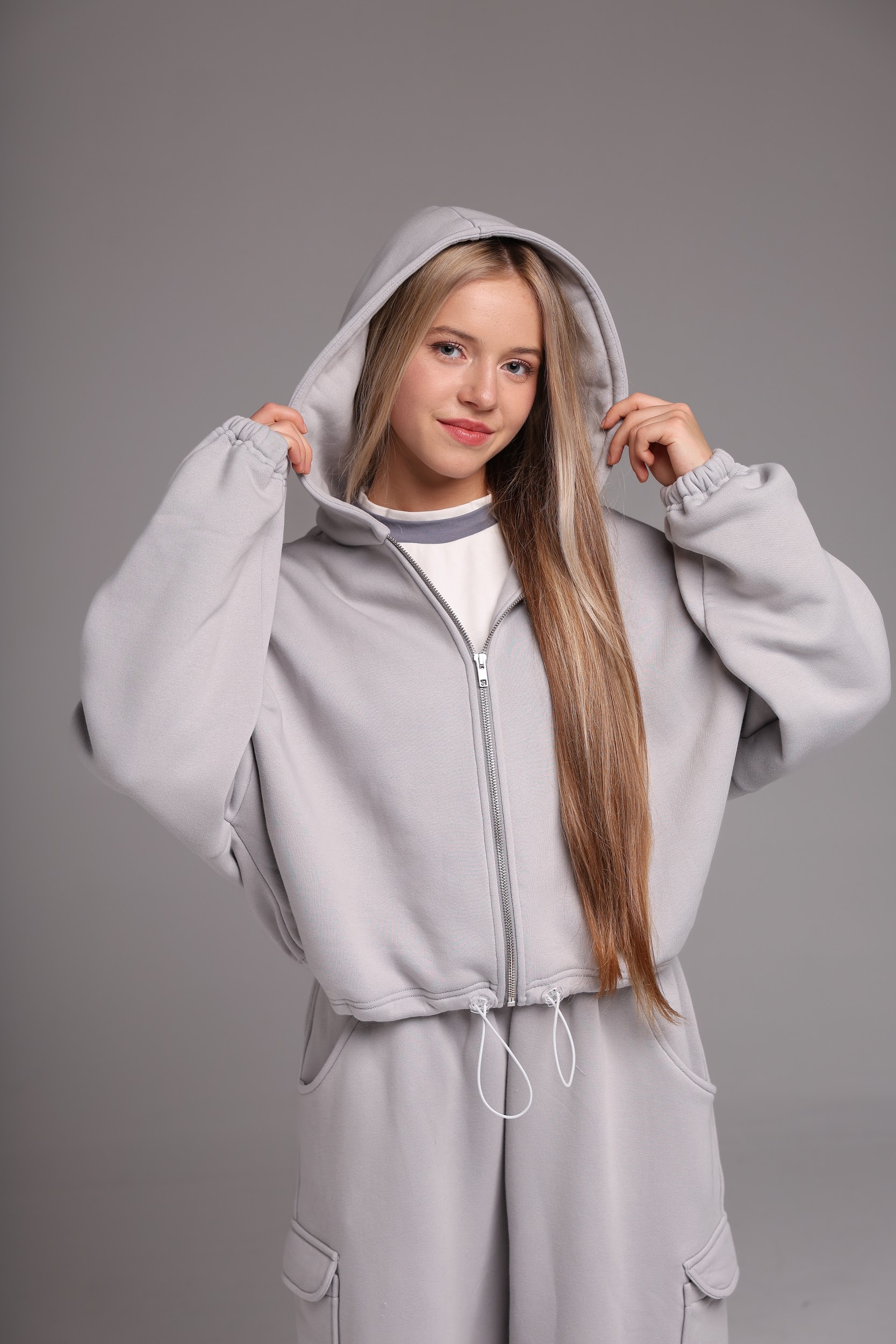 Теплий спортивний костюм для дівчинки підлітковий TINY LOOK сірий (зі штанами карго) - Зображення 10