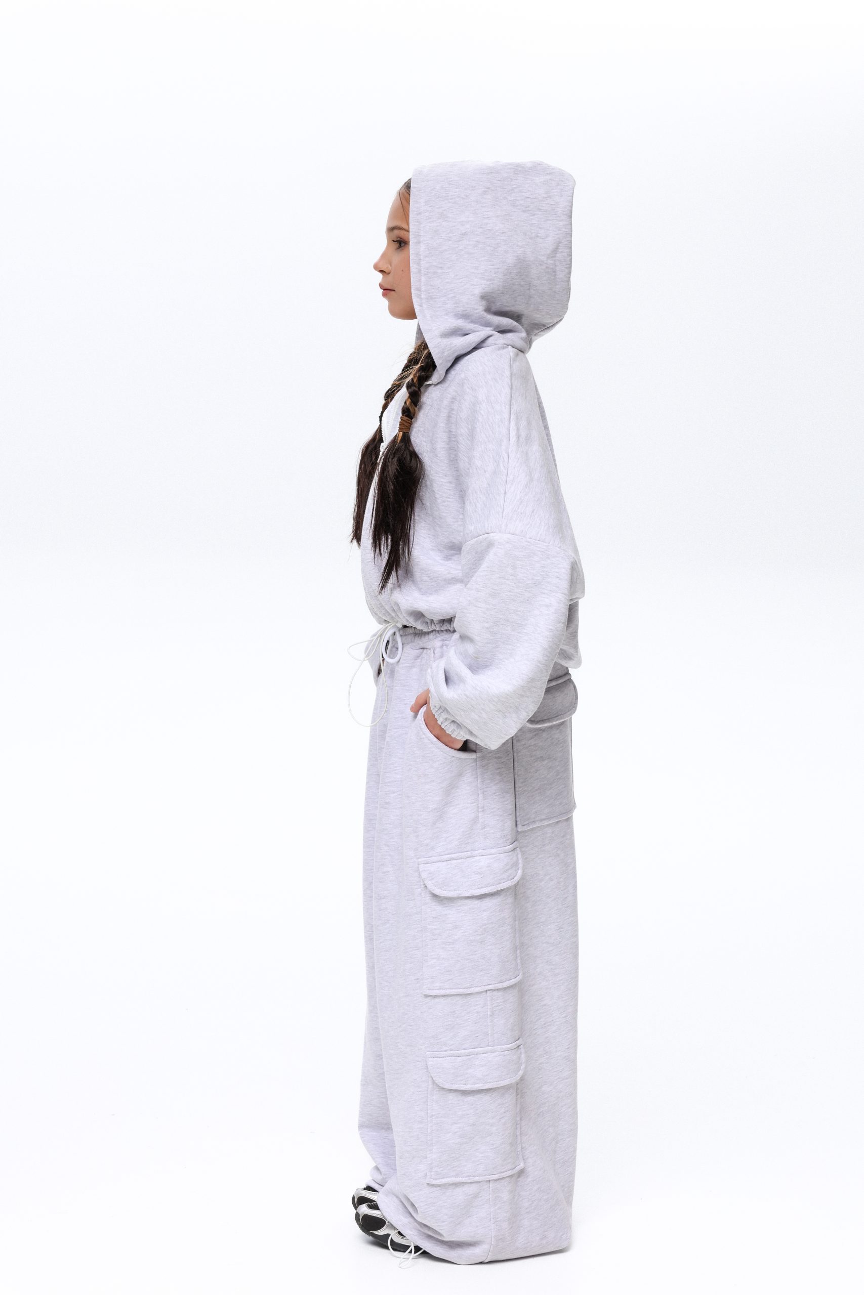 Спортивний костюм для дівчинки TINY LOOK сірий (худі оверсайз та широкі штани карго) - Зображення 8