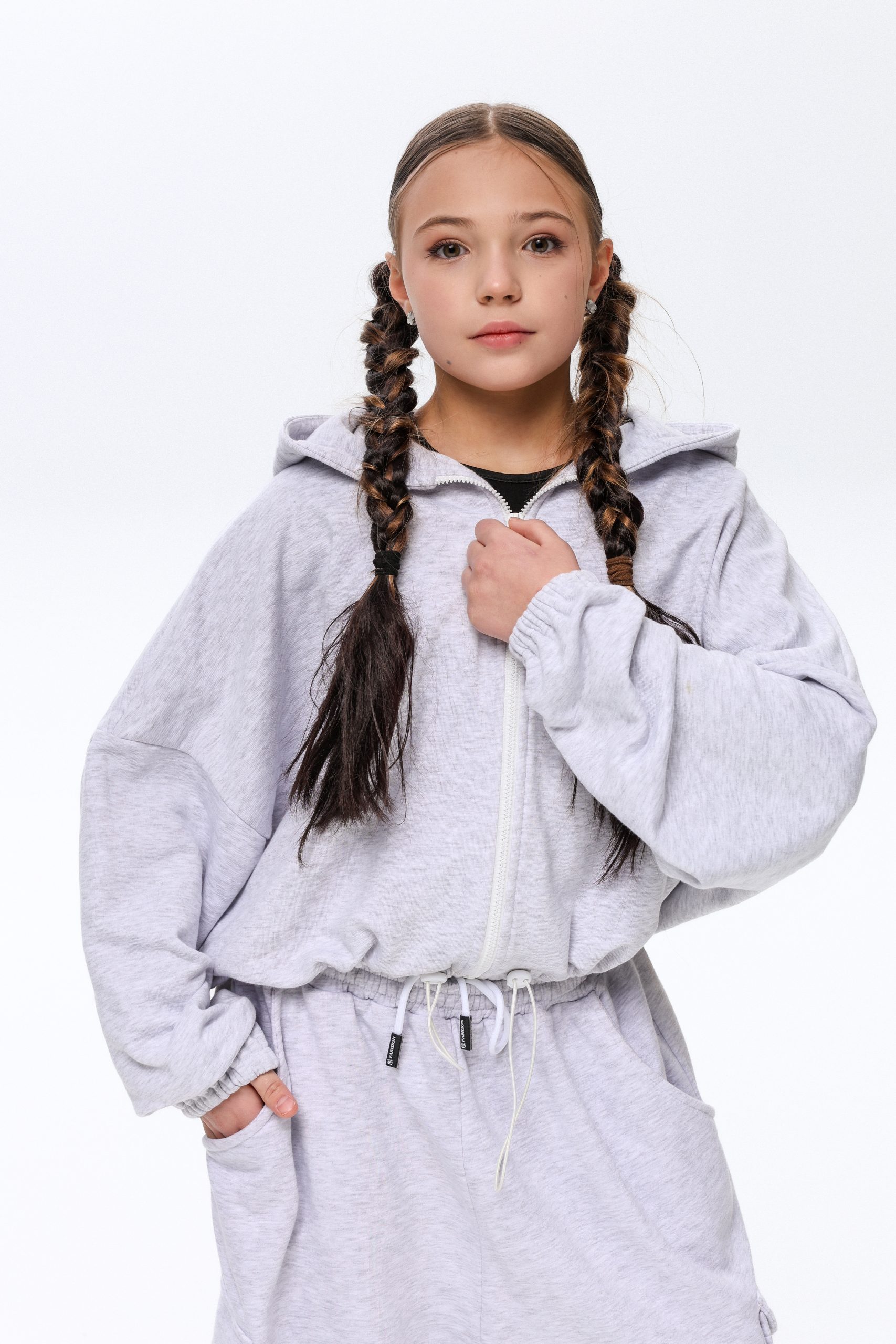 Спортивний костюм для дівчинки TINY LOOK сірий (худі оверсайз та широкі штани карго) - Зображення 13