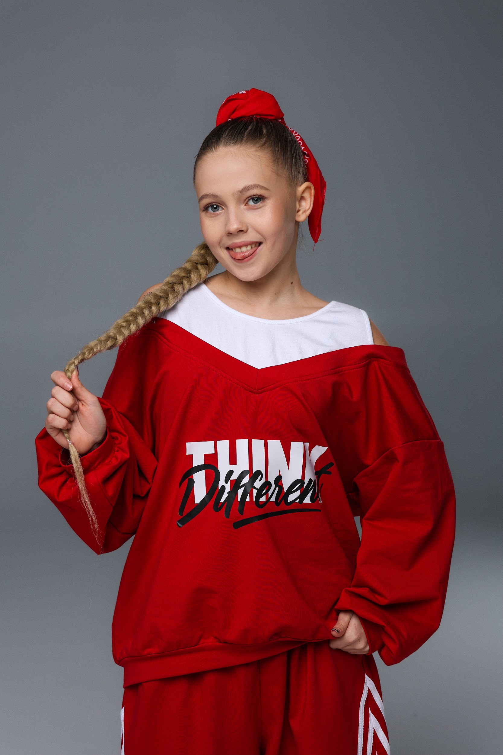 Худі для дівчинки танцювальне CHU STAGE Think Different червоне (лонгслів)