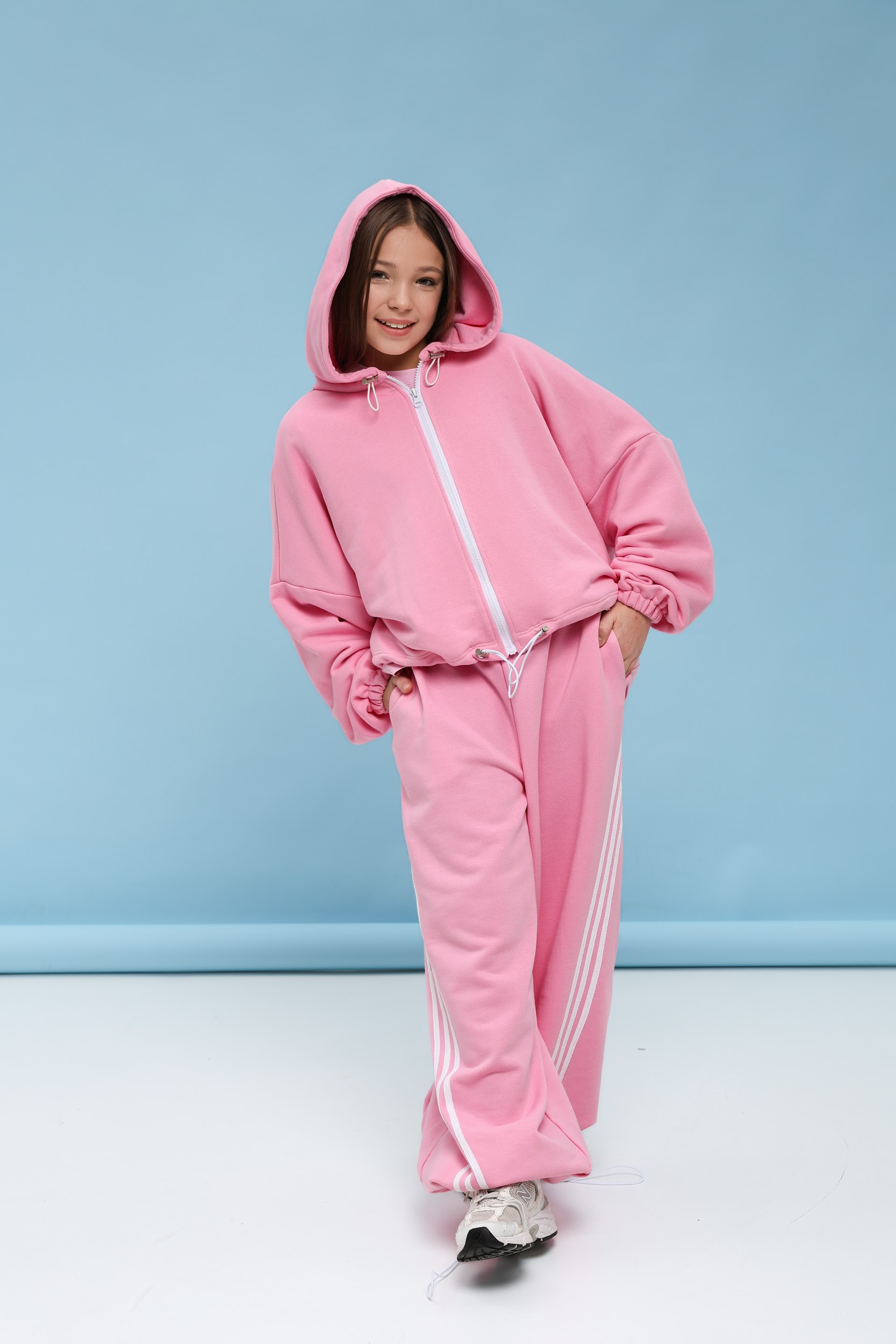 Штани широкі підліткові TINY LOOK з V-подібним кантом рожеві - Зображення 9