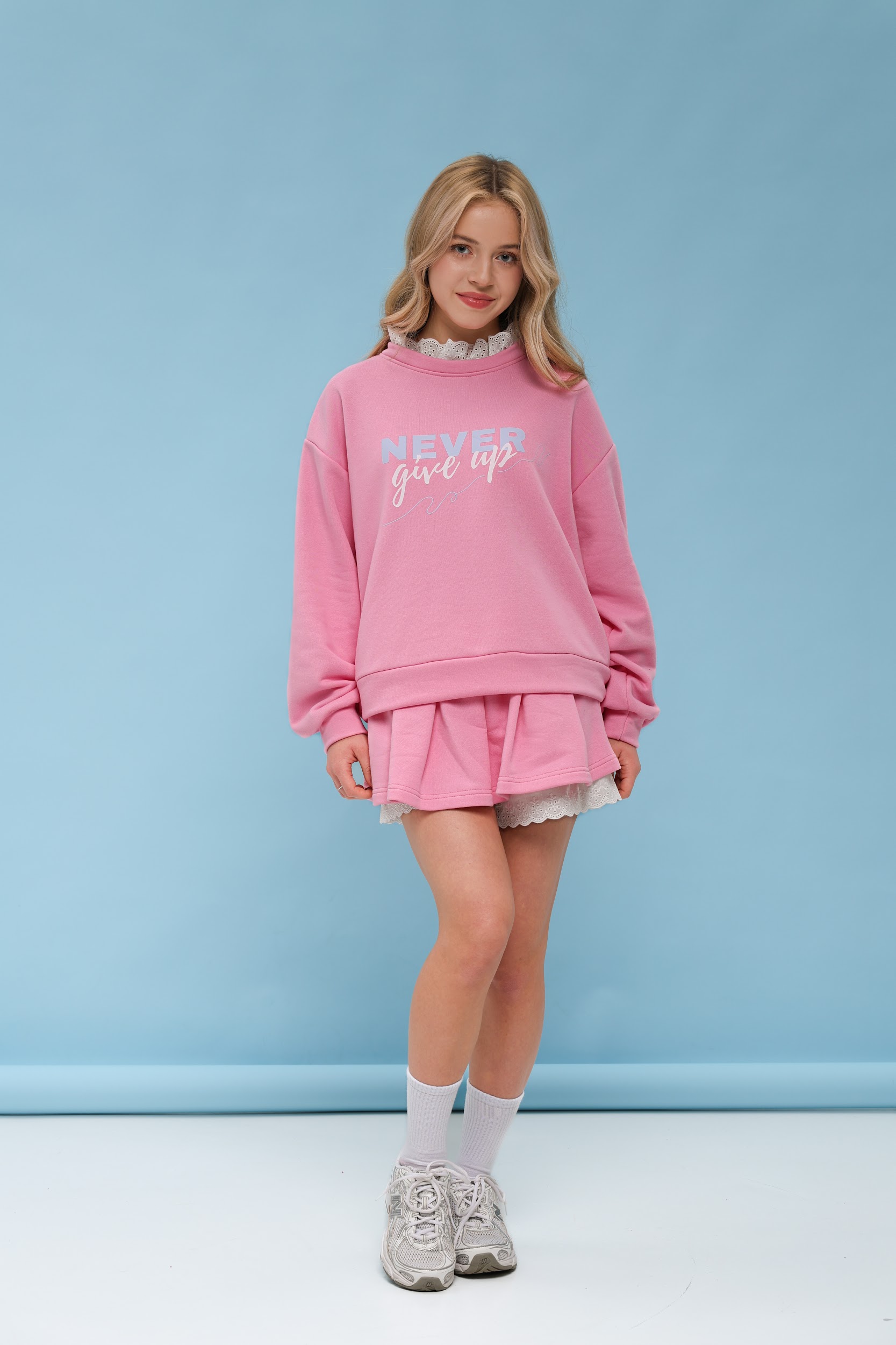 Підлітковий трикотажний костюм TINY LOOK зі спідницею та мереживом рожевий - Зображення 6