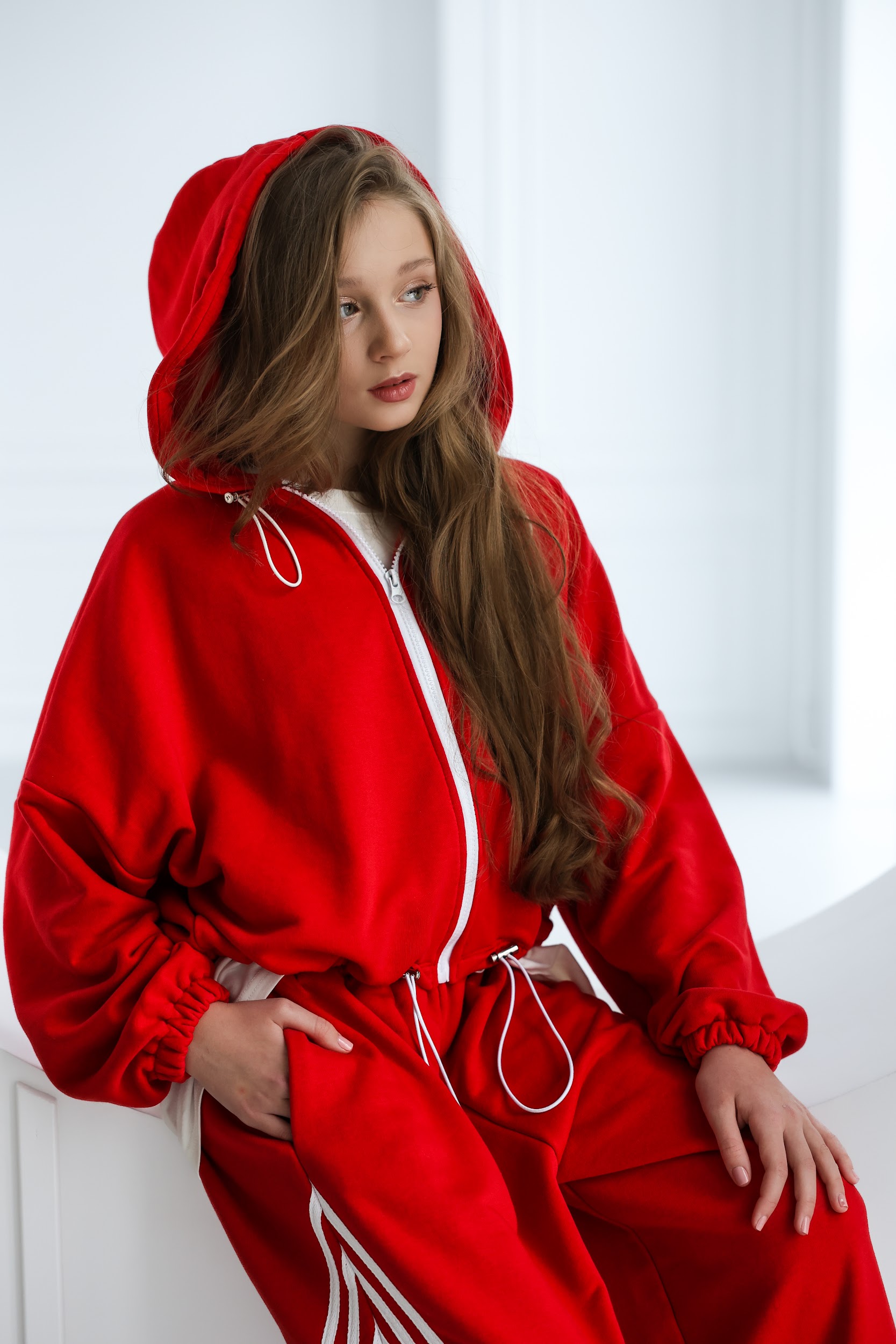 Штани широкі підліткові TINY LOOK з V-подібним кантом червоні - Зображення 9