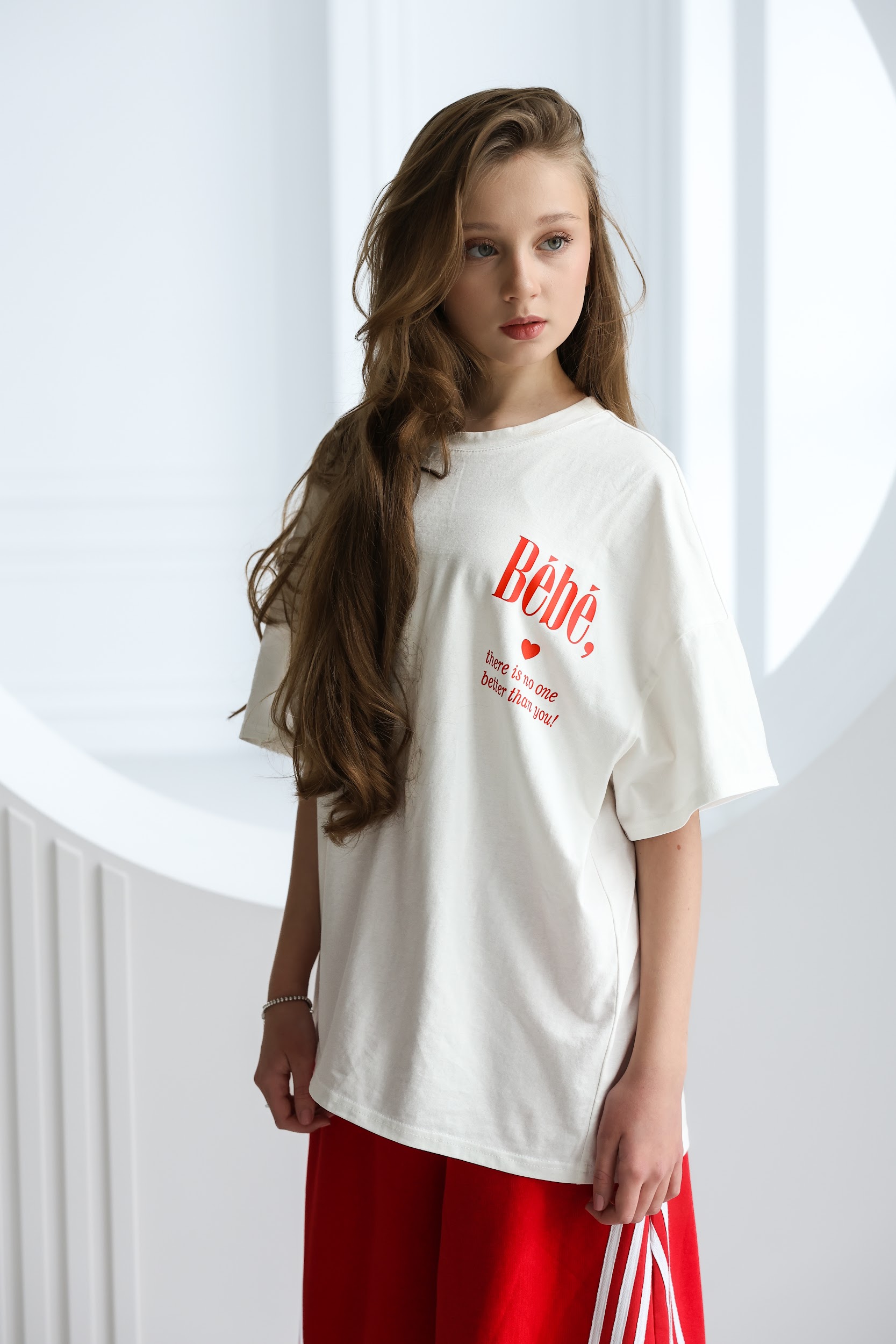 Футболка оверсайз підліткова TINY LOOK Bebe біла - Зображення 2