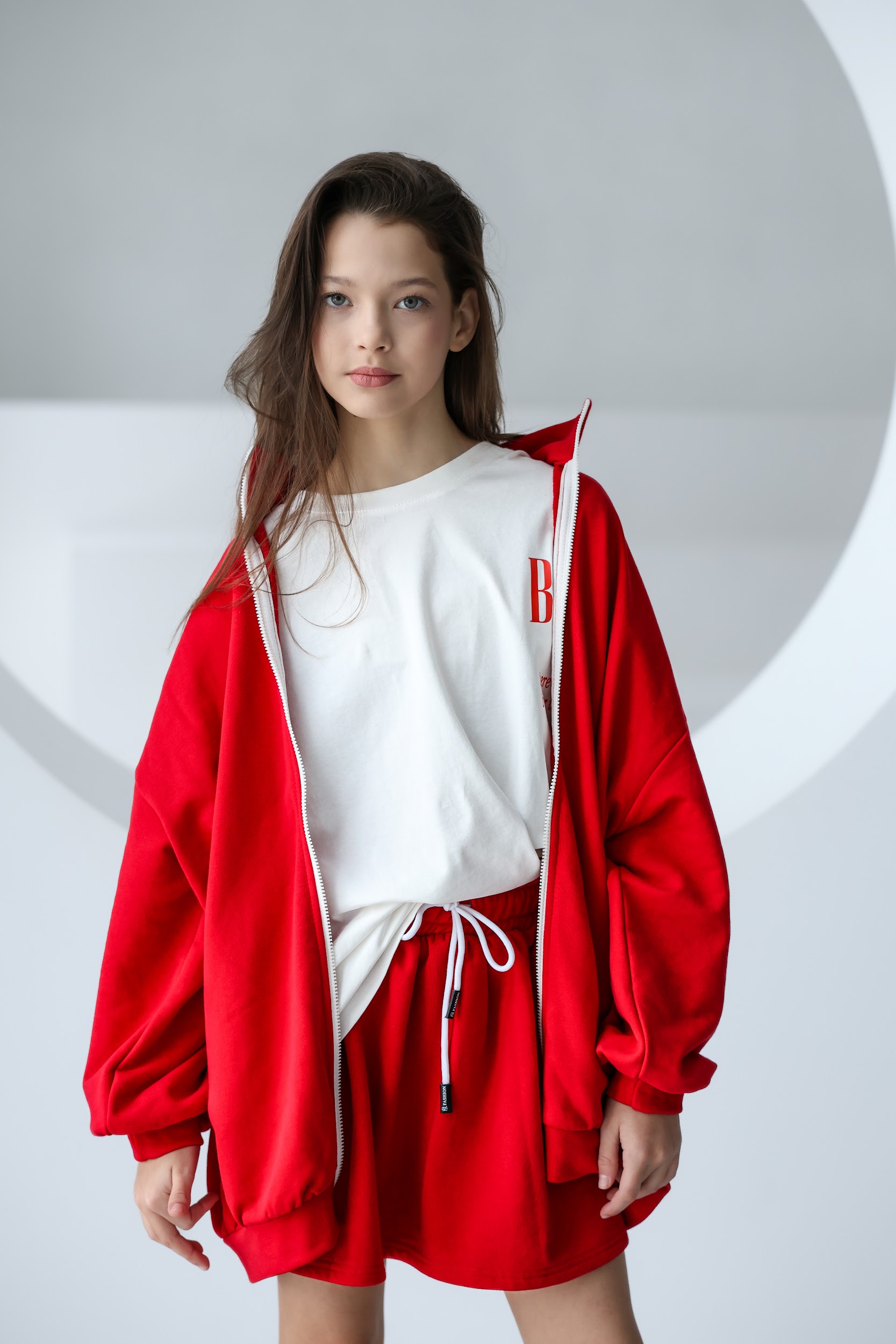 Спортивний костюм підлітковий TINY LOOK червоний (худі та спідниця-шорти) - Зображення 7