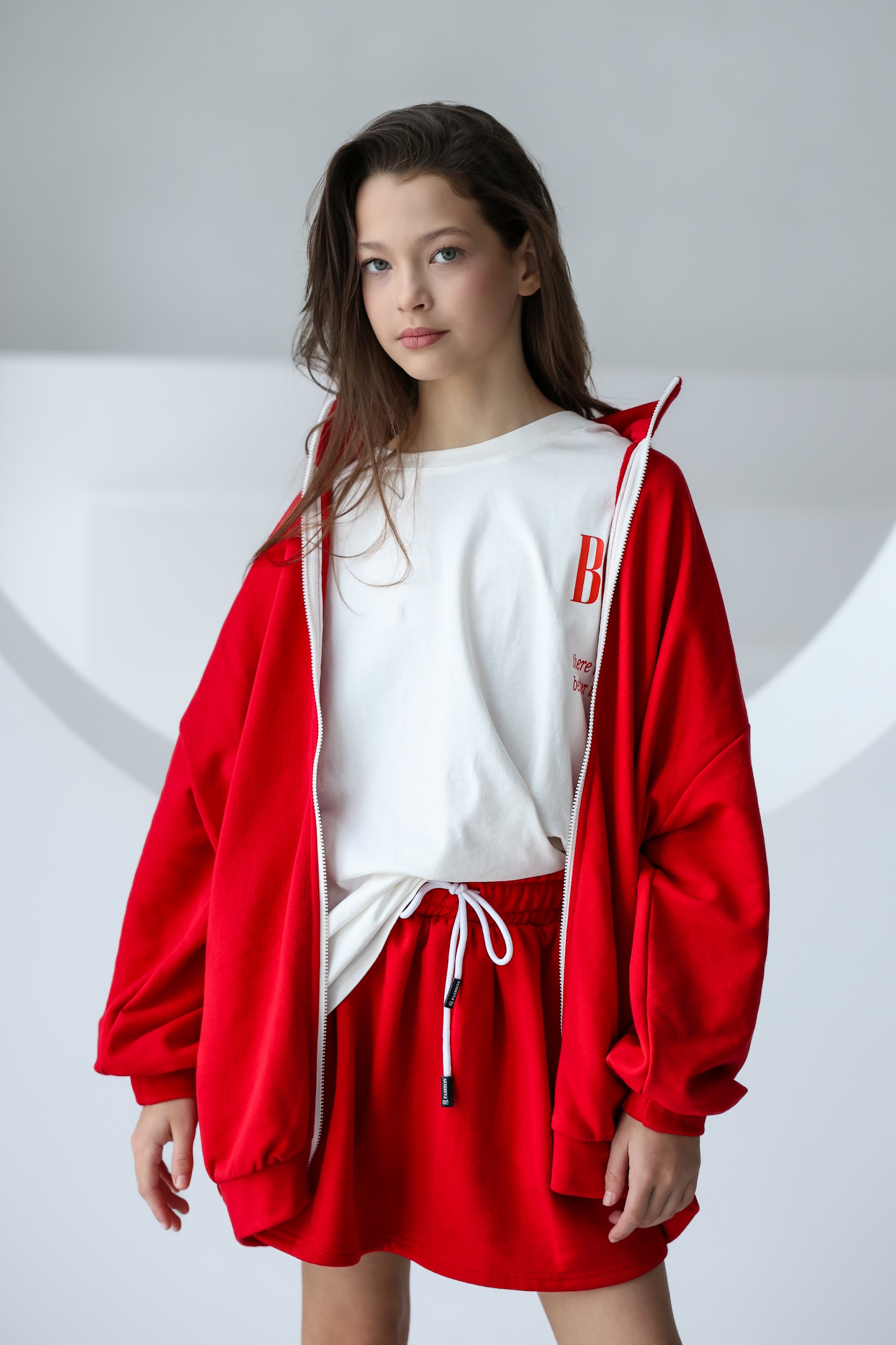 Спортивний костюм підлітковий TINY LOOK червоний (худі та спідниця-шорти) - Зображення 10