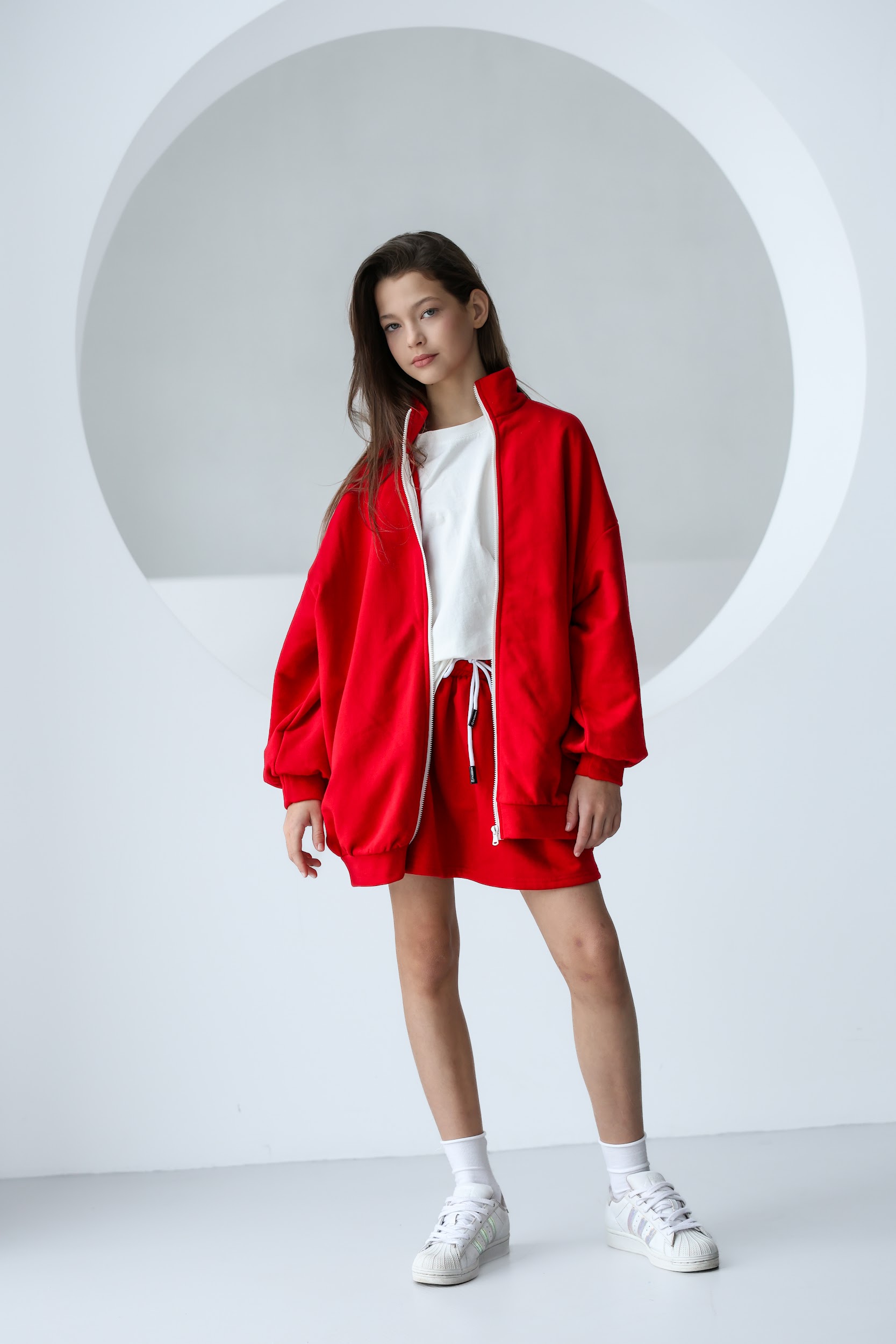 Спортивний костюм підлітковий TINY LOOK червоний (худі та спідниця-шорти) - Зображення 6