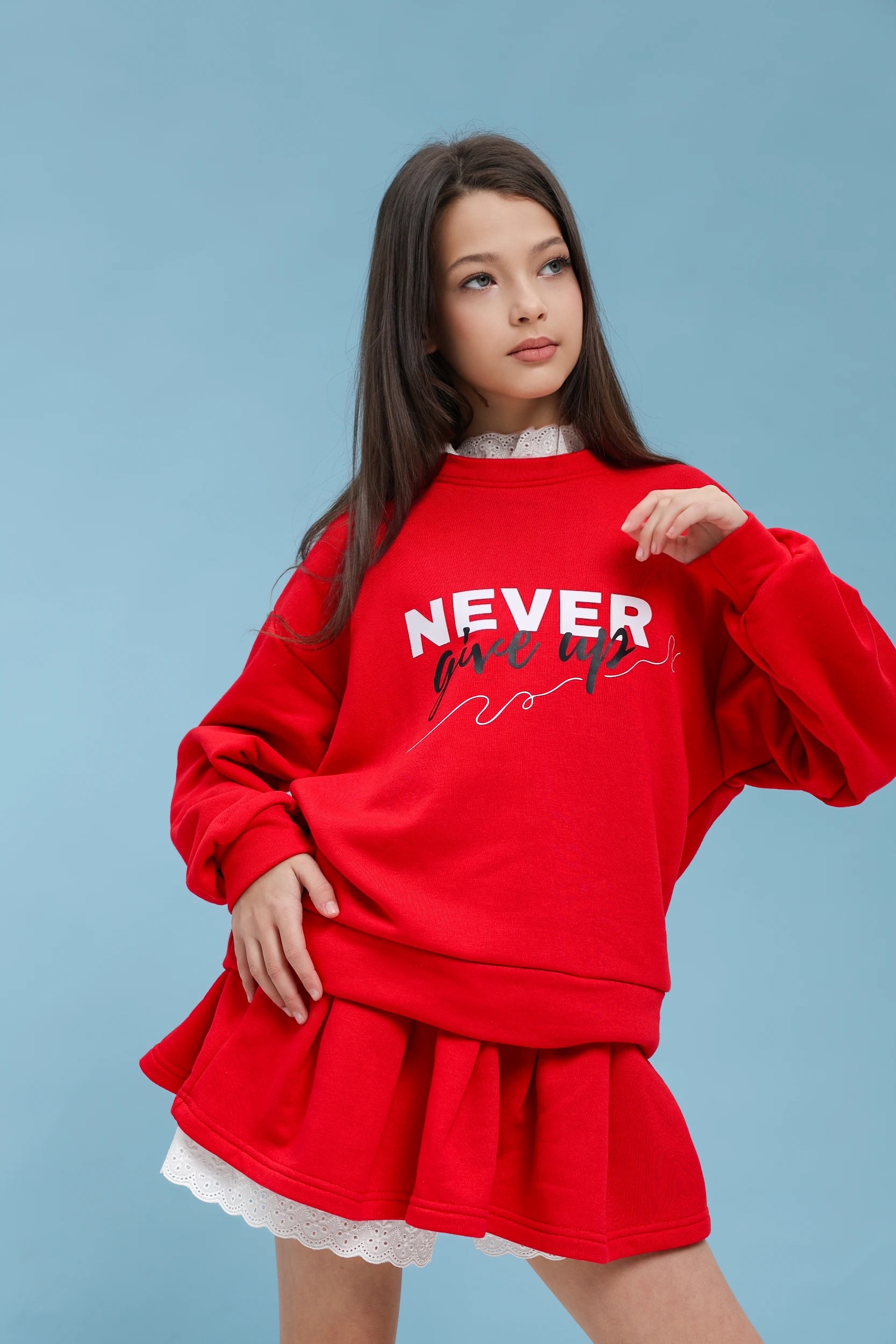 Підлітковий трикотажний костюм TINY LOOK зі спідницею та мереживом червоний - Зображення 4