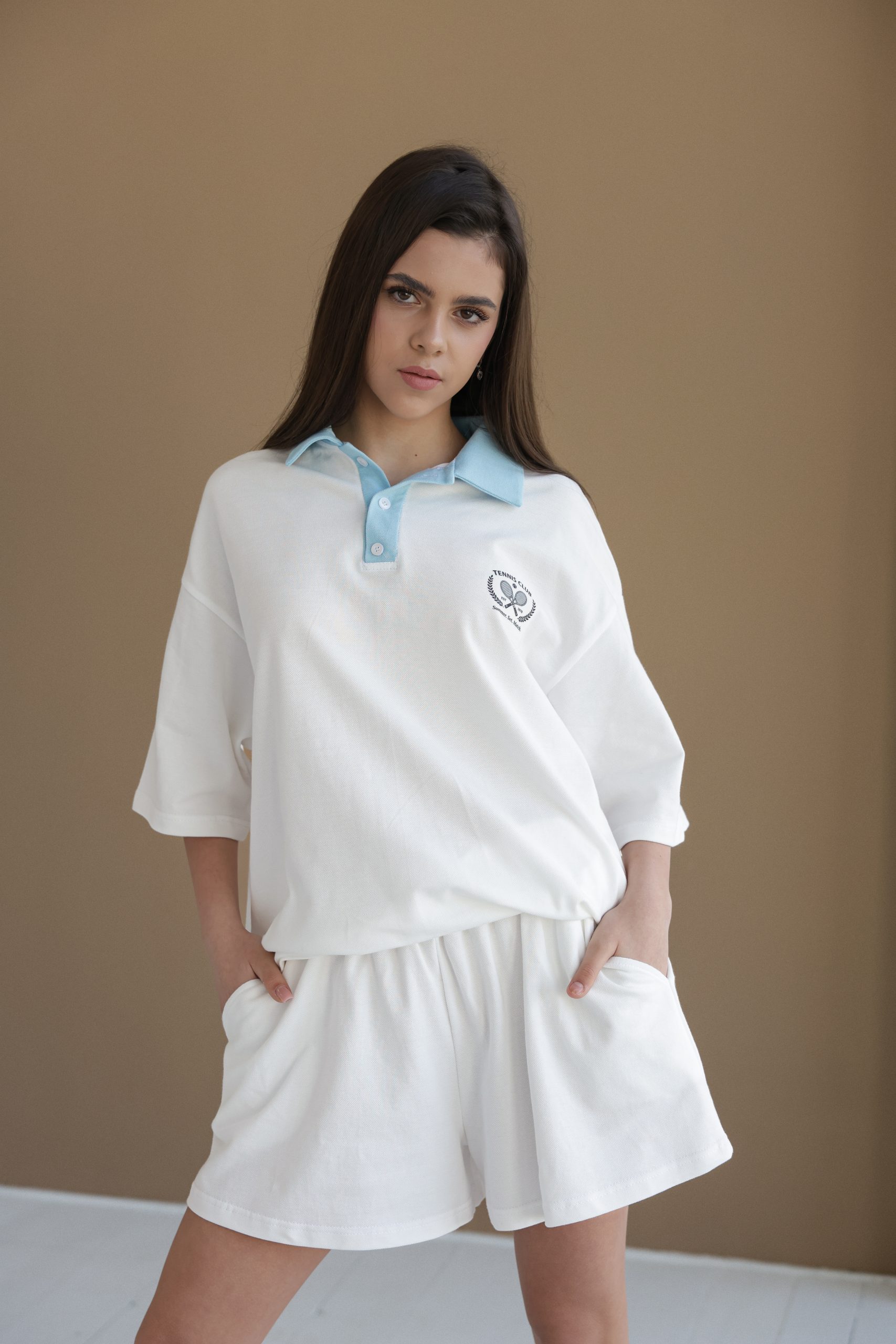 Костюм літній для дівчинки TINY LOOK Tennis Club молочний (футболка-поло та шорти) - Зображення 5