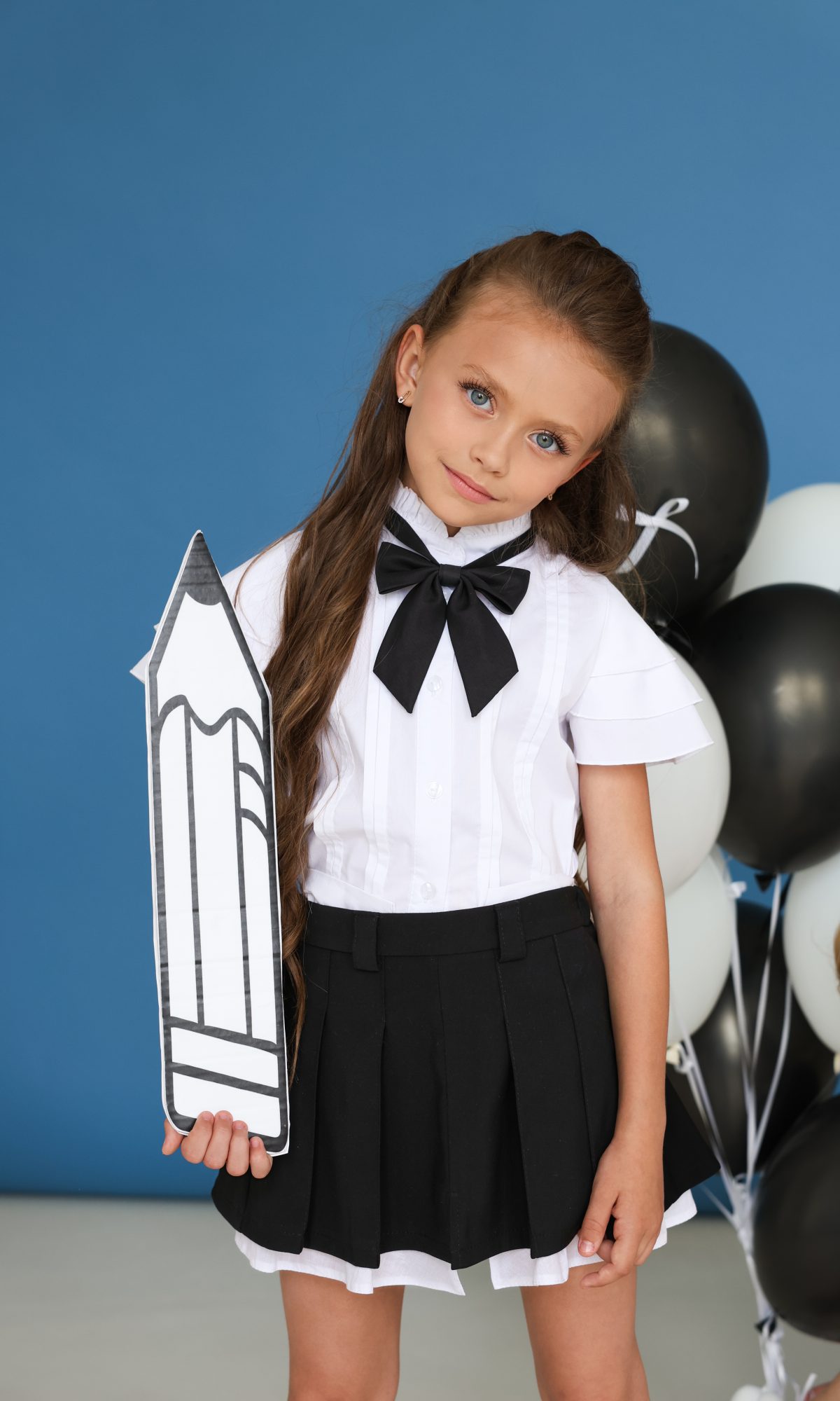 Шкільна блузка для дівчинки TINY LOOK біла з коміром-стійкою та рюшами